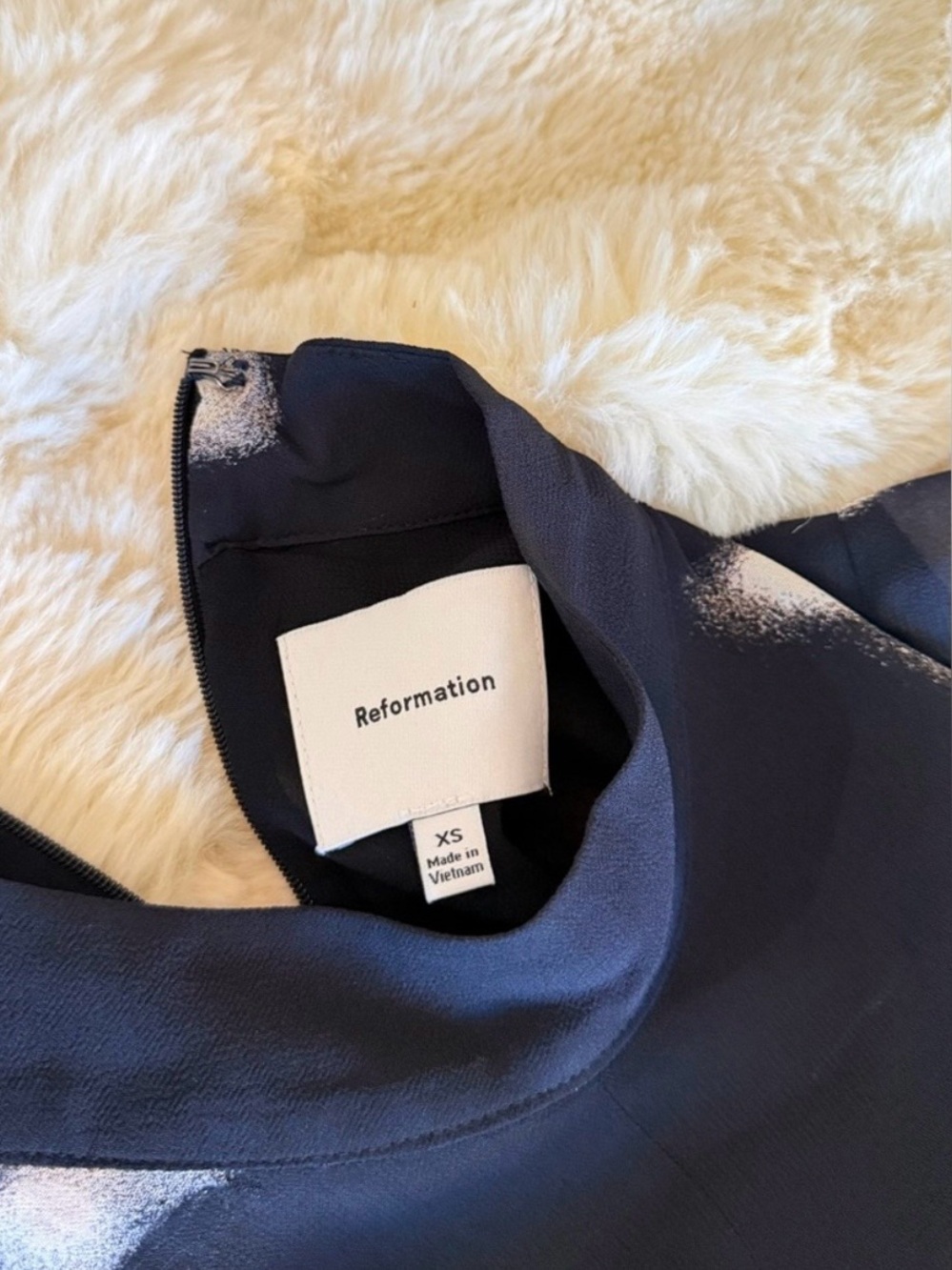 Reformation Torin Dress In Ones, NWOT, NEVER WORN, NO FLAWS. - Picture 4 of 5